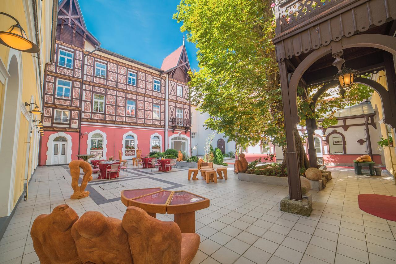 Hotel Three Lilies Inkl Aquaforum Františkovy Lázně Eksteriør bilde