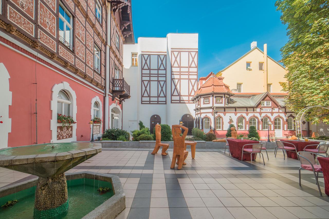 Hotel Three Lilies Inkl Aquaforum Františkovy Lázně Eksteriør bilde